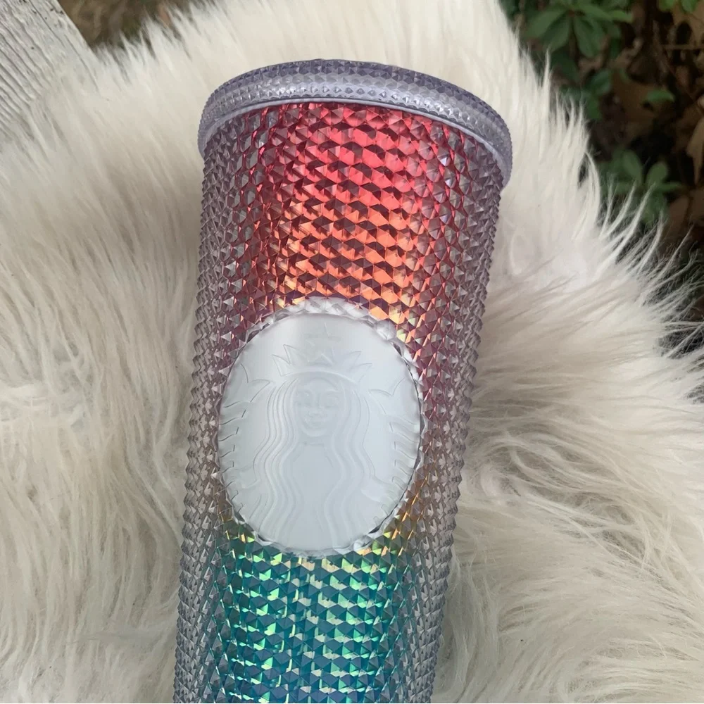 Starbucks cup excellent